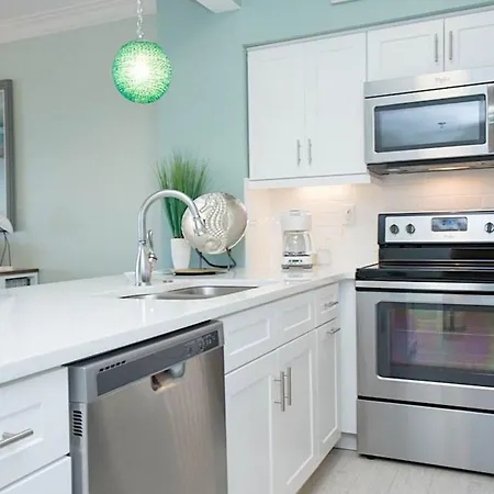 Tops'L Tides II Destin Room photo